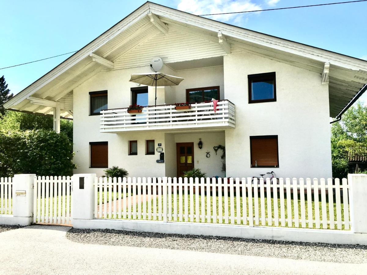 Apartman Jana By Woerthersee Apartman Raunach Kültér fotó
